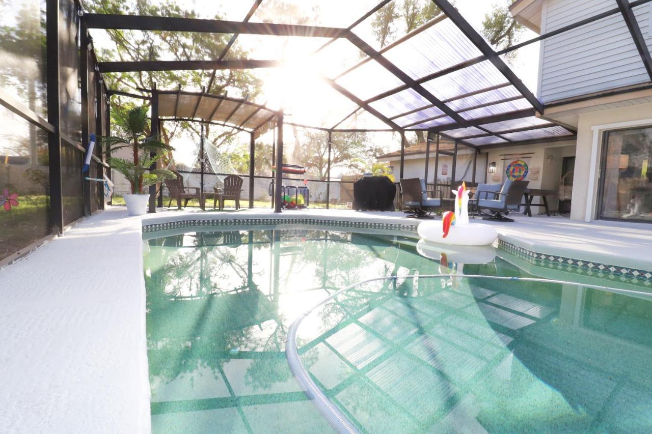 Holiday home Luxury Pool- Ideal Paradise To Play & Work